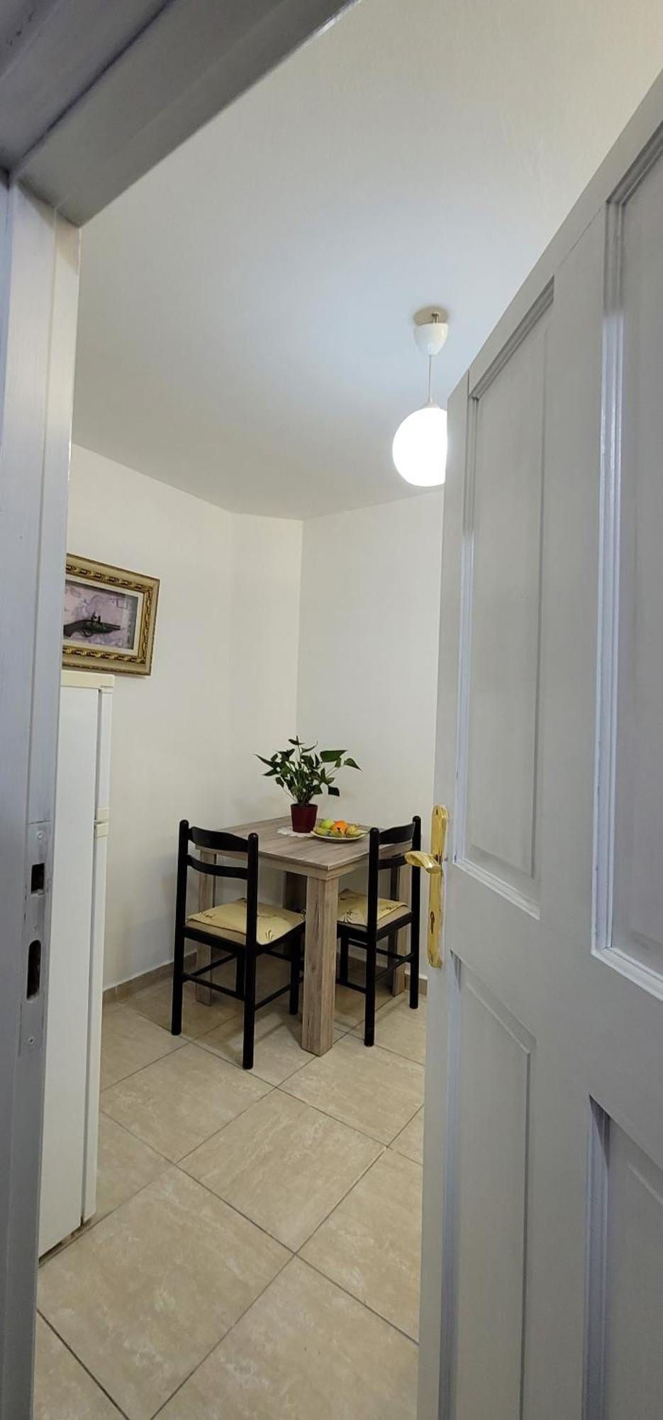 Apartment After U.S. Embassy In ติรานา ภายนอก รูปภาพ